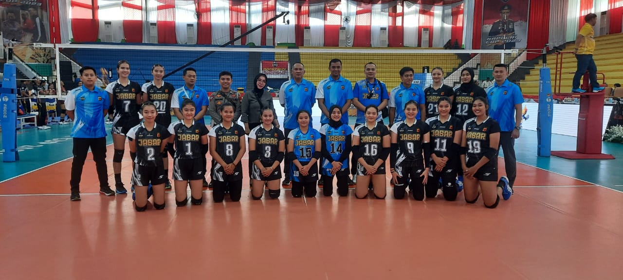 Putri Jabar Petik Kemenangan Laga Perdana Babak Delapan Besar Piala Kapolri 2023