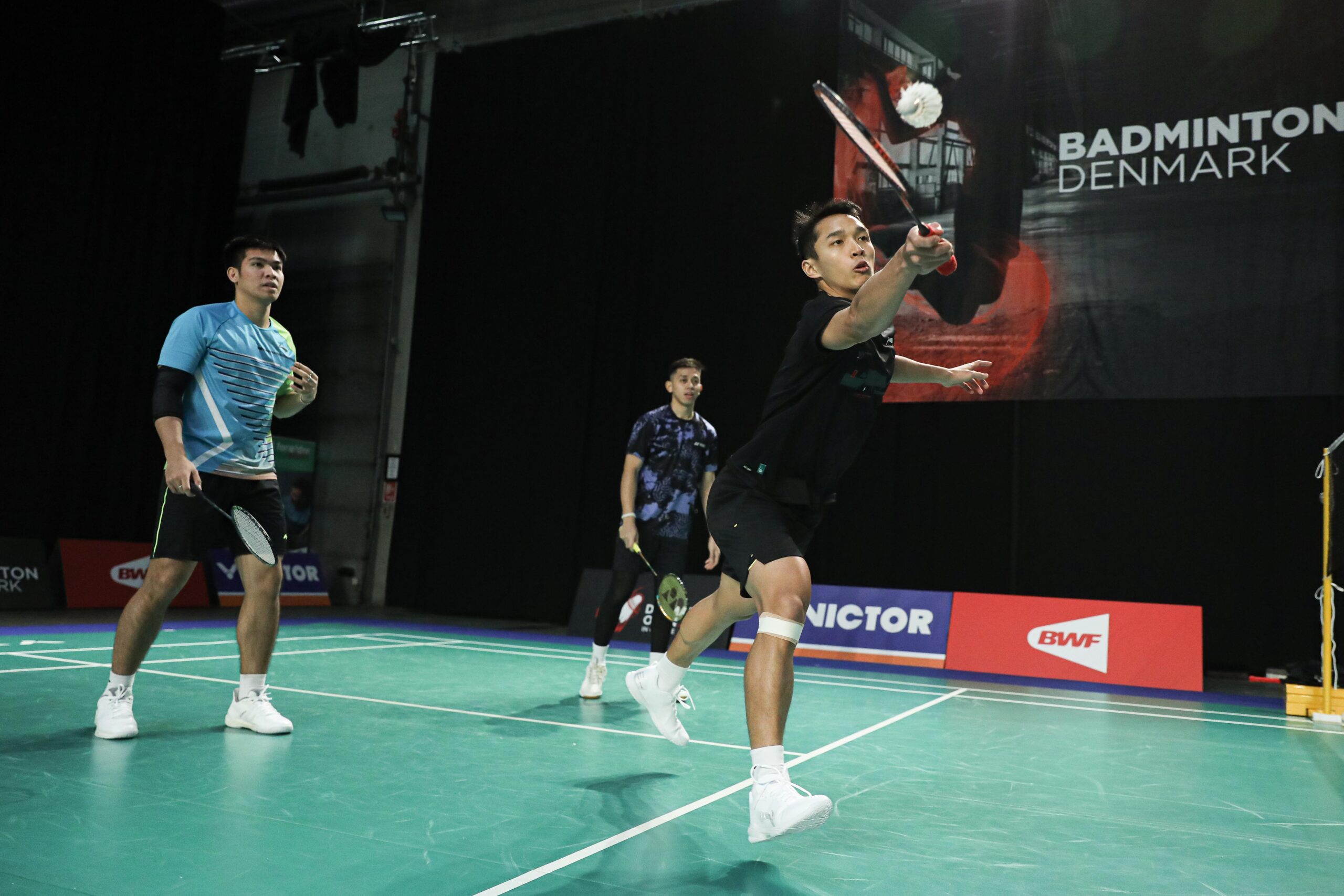 Jelang Denmark Open 2023 : Tiba di Odense, Tim Bulutangkis Indonesia Langsung Gelar Latihan