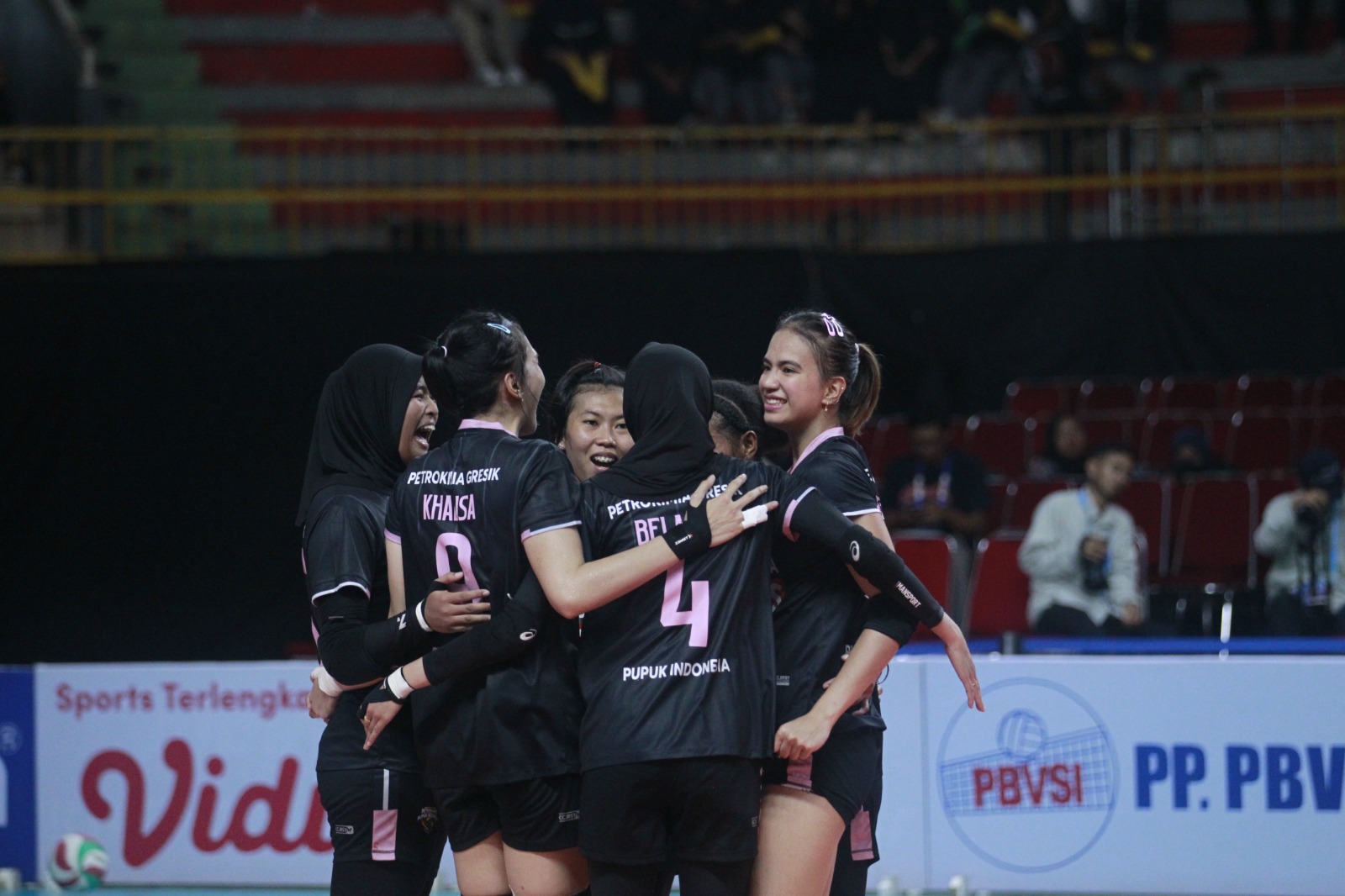 Tim Putri Petrokimia ke Grand Final Mendampingi TNI AU