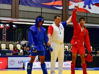 Kejuaraan Dunia Sambo Remaja dan Junior : Handezka Vaktorias Persembahkan Medali Pertama untuk Indonesia