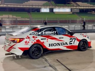 Duet Pembalap Honda Malaysia Racing Team, Alvin Bahar Bersama Putranya Avila Bahar Jalani Test Endurance di Malaysia